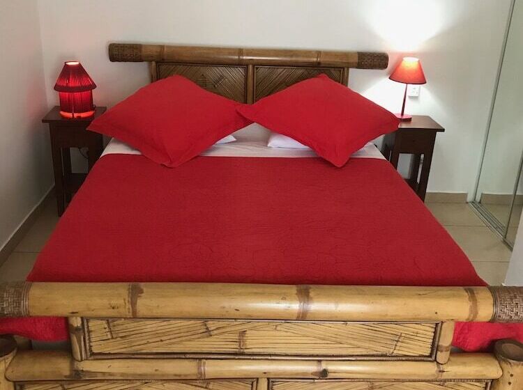 تختخواب و صبحانه Entre Deux Rêves