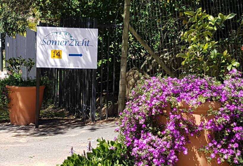 مبيت وإفطار Somerzicht Guest House
