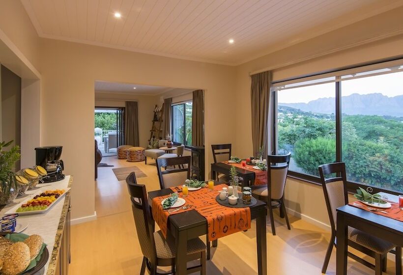 مبيت وإفطار Somerzicht Guest House