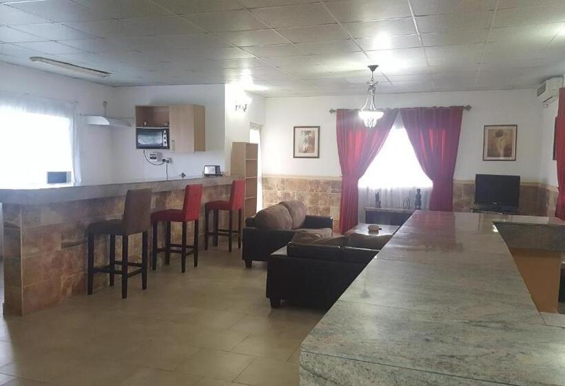 هتل Bougainvillea