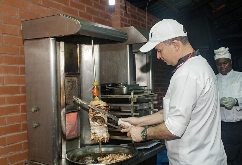 هتل Bougainvillea