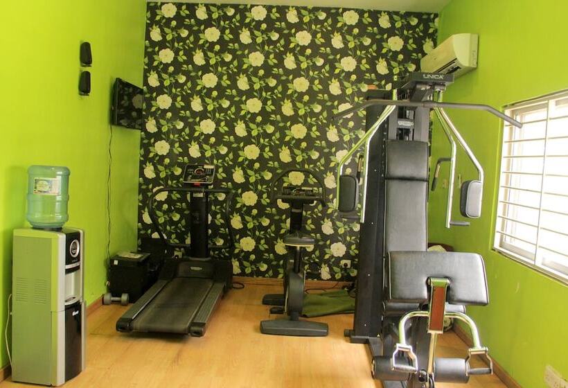 هتل Calabar Harbour Resort Spa