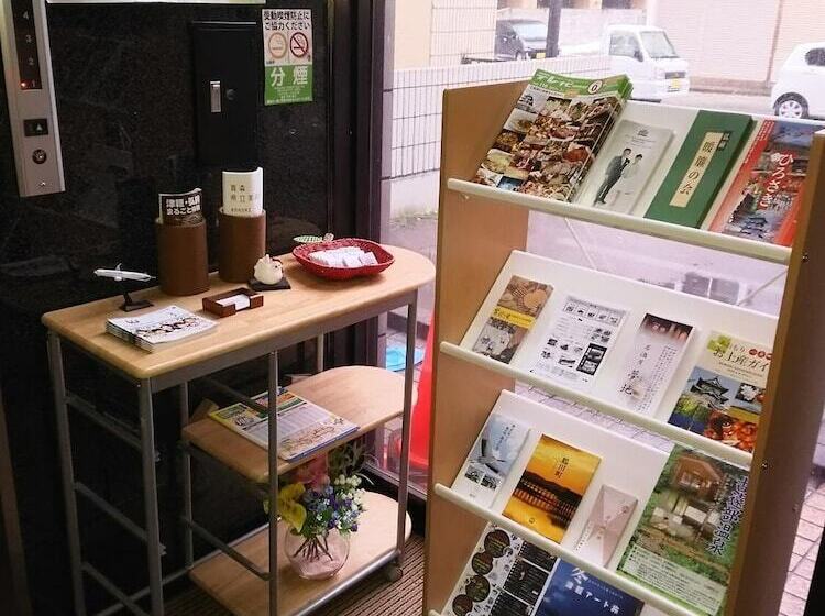 בית מלון כפרי Hirosaki Grand