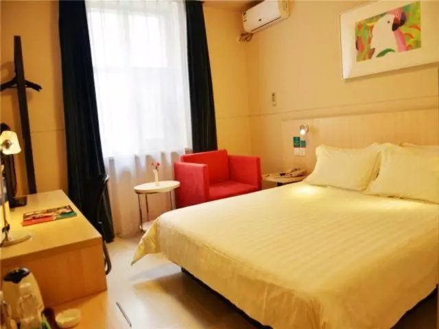 Hotelli Jinjiang Inn Changchun Renmin Avenue Guilin Road