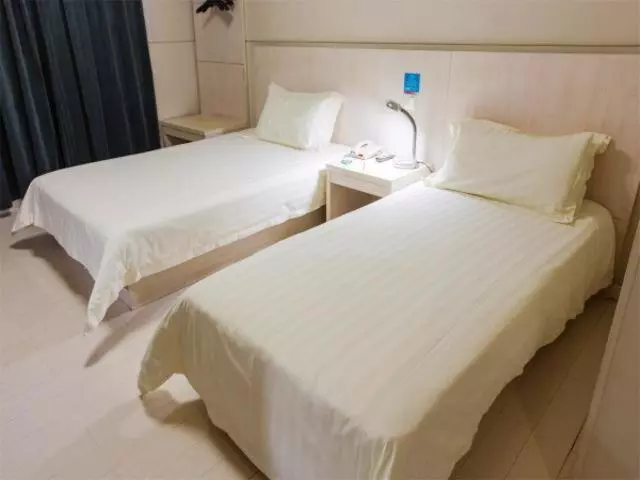 Hotelli Jinjiang Inn Suqian Development Area Xihu Road