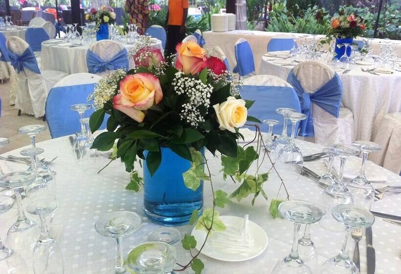 ホテル Olympic Palace