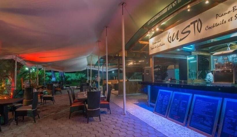 ホテル Olympic Palace