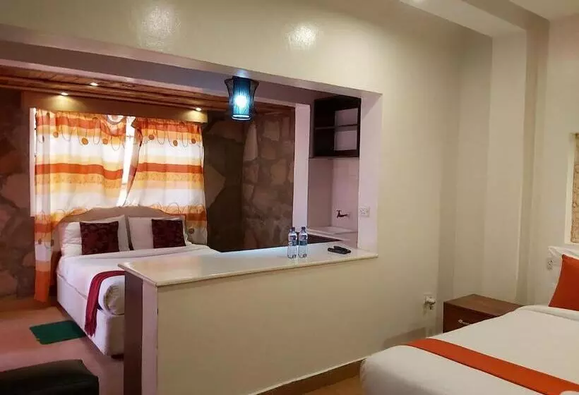 هتل Sahara Gardens Kericho