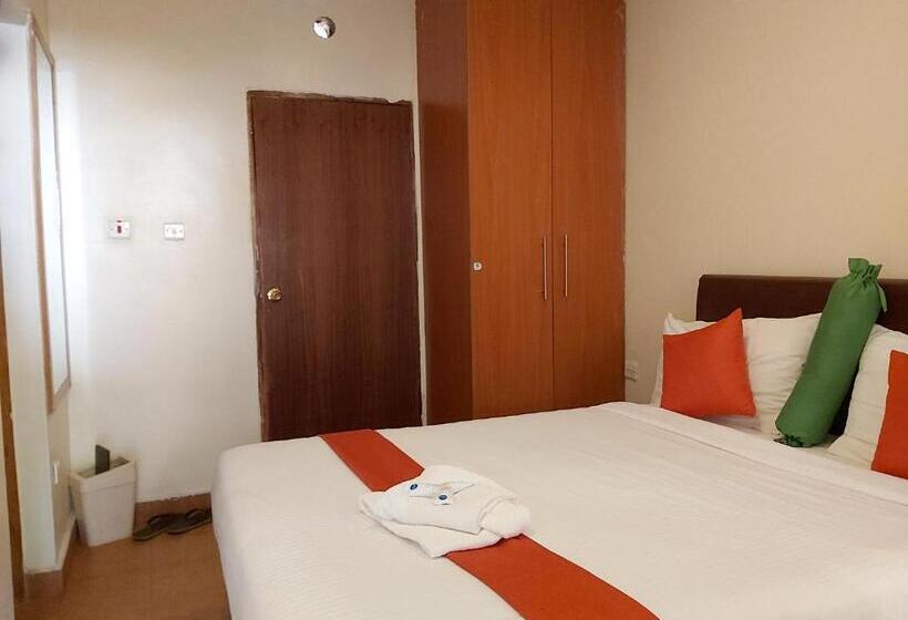 هتل Sahara Gardens Kericho