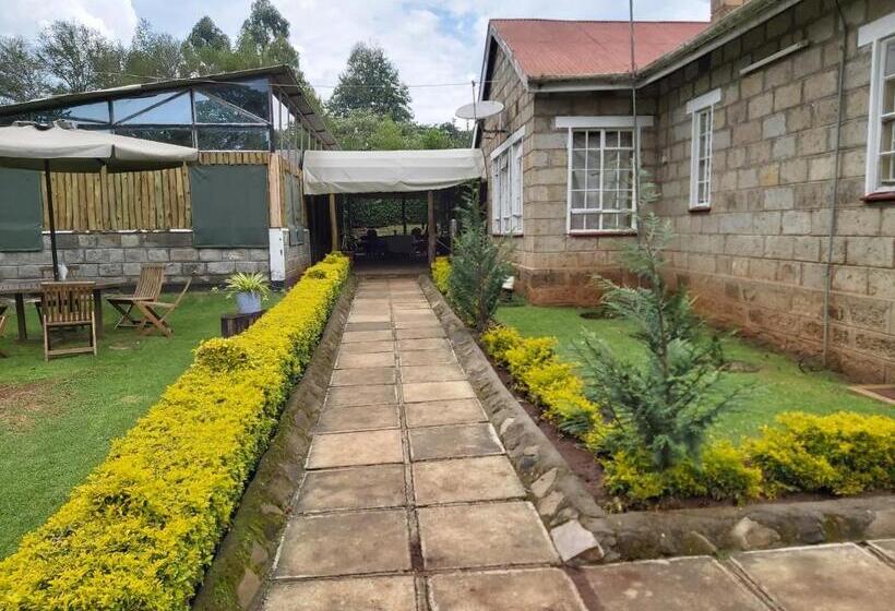 هتل Sahara Gardens Kericho