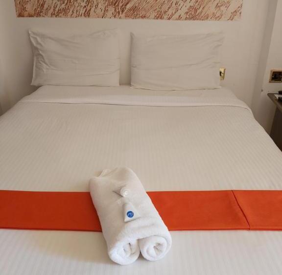 هتل Sahara Gardens Kericho