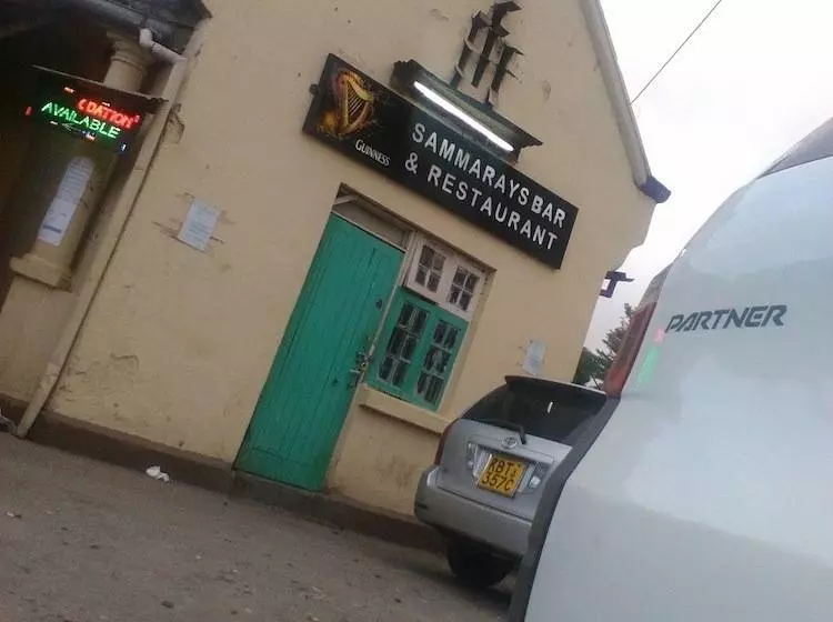 هتل Sammarays Lodge