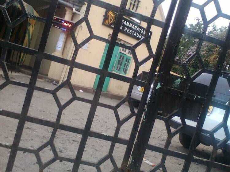 هتل Sammarays Lodge