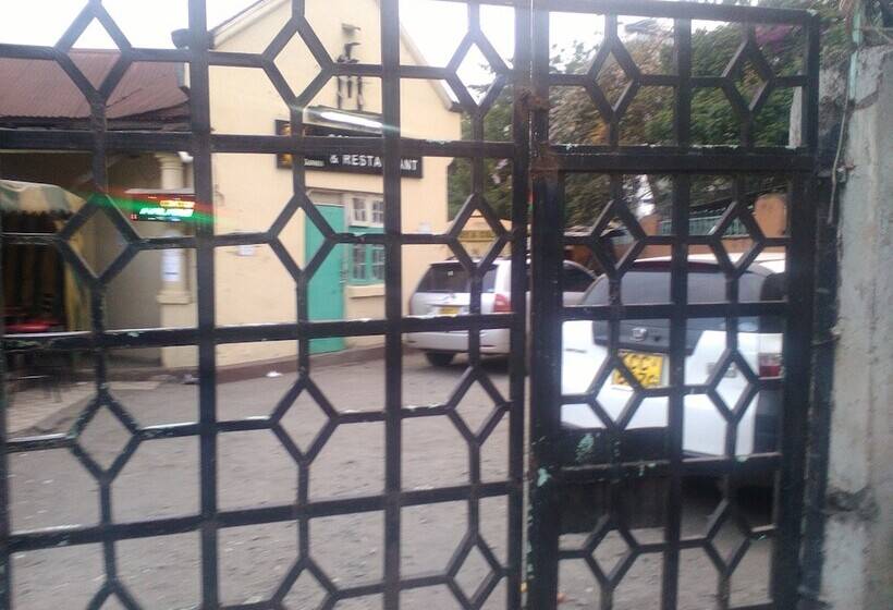 هتل Sammarays Lodge