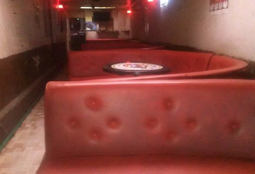 هتل Sammarays Lodge