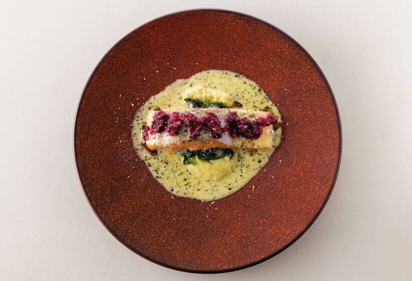 Phoenix Hotel By Hhg