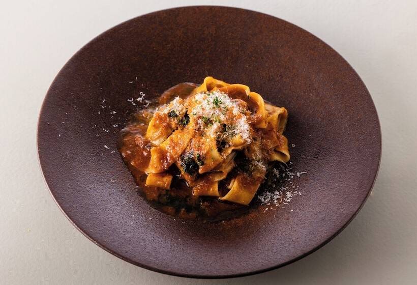 Phoenix Hotel By Hhg