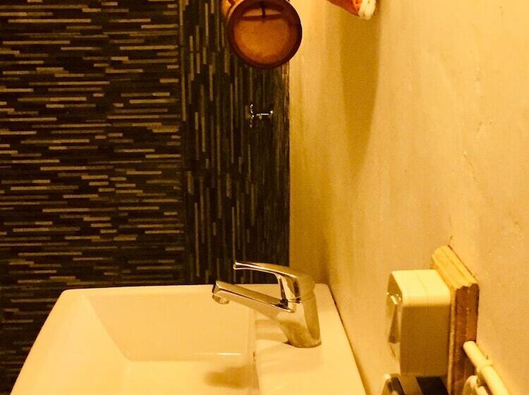 استراحتگاه Bara Beach Bungalows