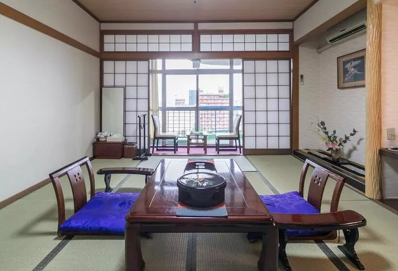 Ryokan Riverside Hotel Shoei