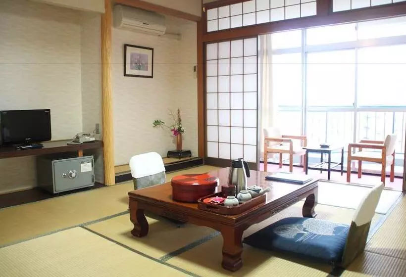 Ryokan Riverside Hotel Shoei