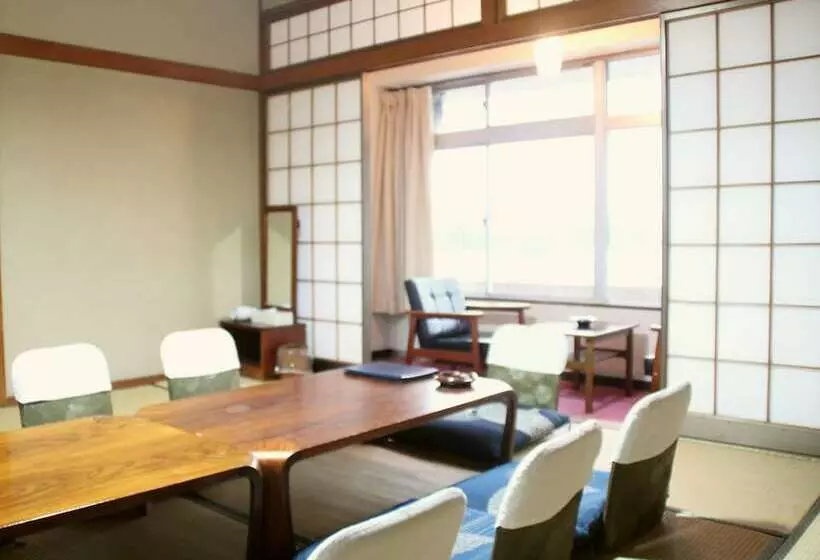 Ryokan Riverside Hotel Shoei