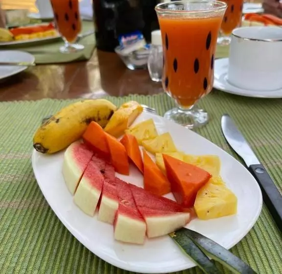 Aamiaismajoitus (B&B) Coconut Bay