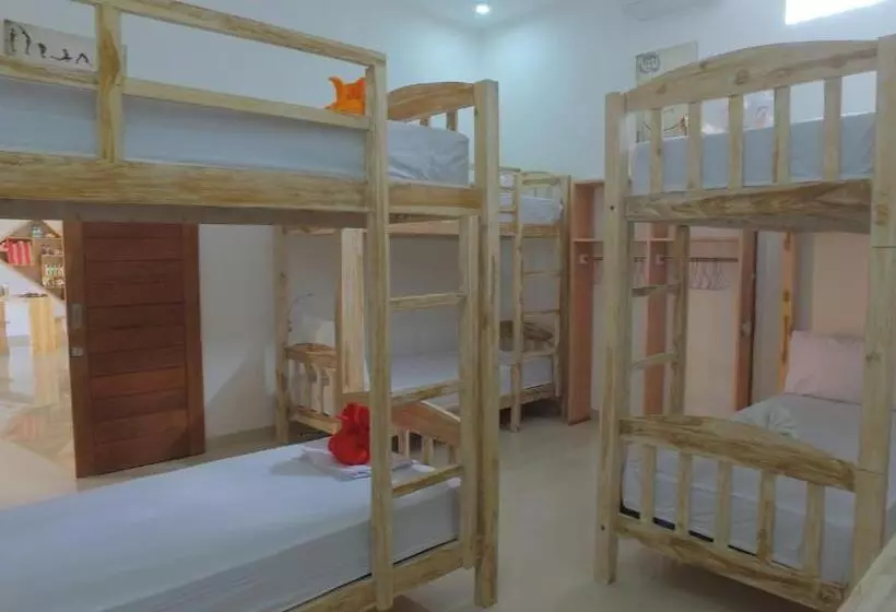Aamiaismajoitus (B&B) Kelapa Cottage