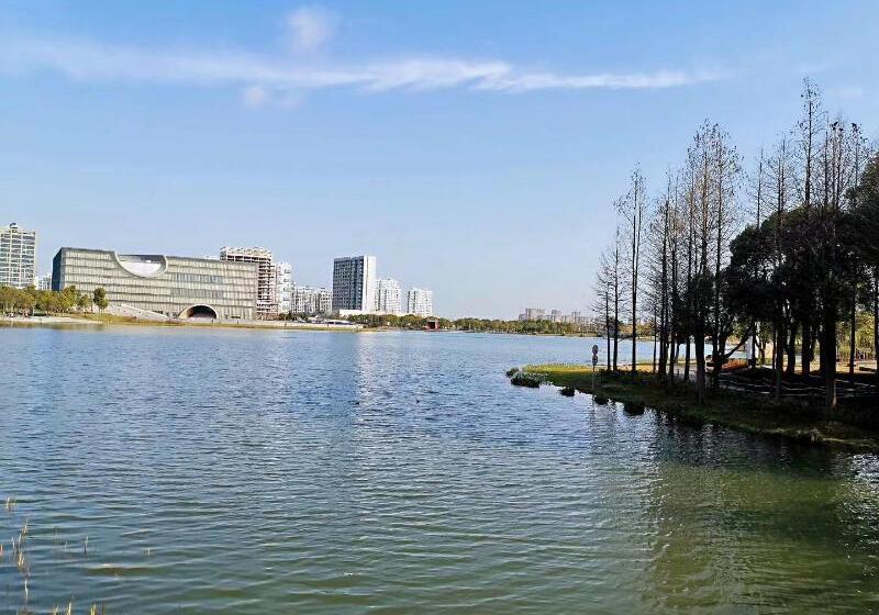בית מלון כפרי Ji  Shanghai Jiading New Town Yuanxiang Lake