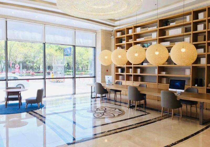 בית מלון כפרי Ji  Shanghai Jiading New Town Yuanxiang Lake