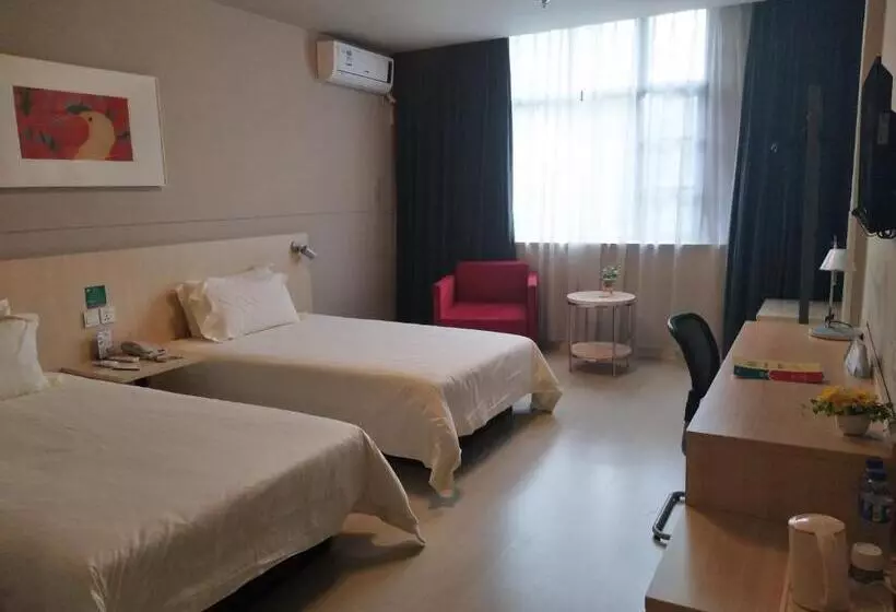 ホテル Jinjiang Inn Longyan Zhongshan Road Pedestrian Street