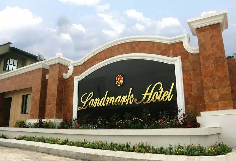 هتل Landmark