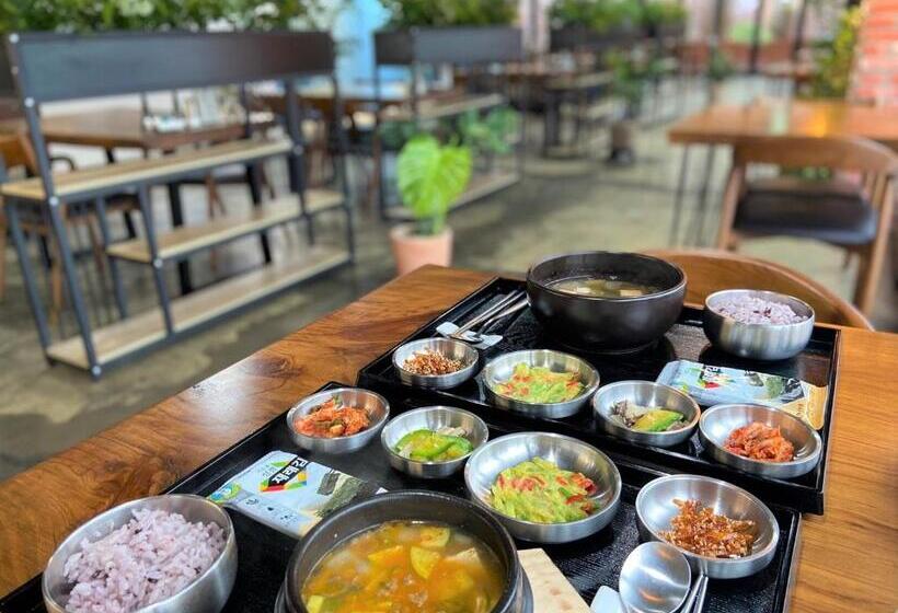 هتل Sorgente Business