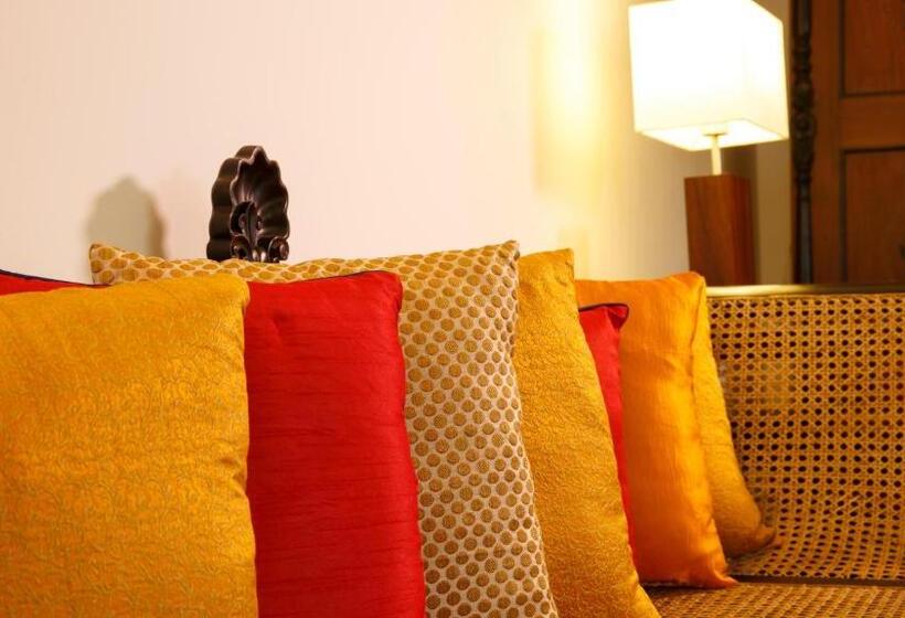 فندق Sunrise Boutique