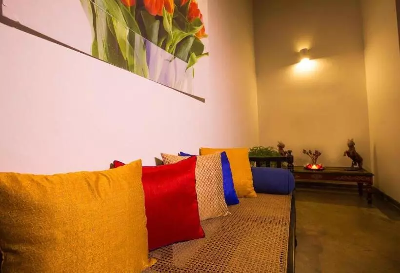 هتل Sunrise Boutique