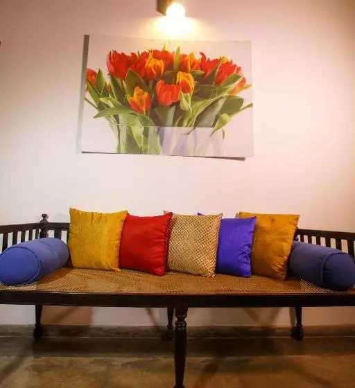 هتل Sunrise Boutique