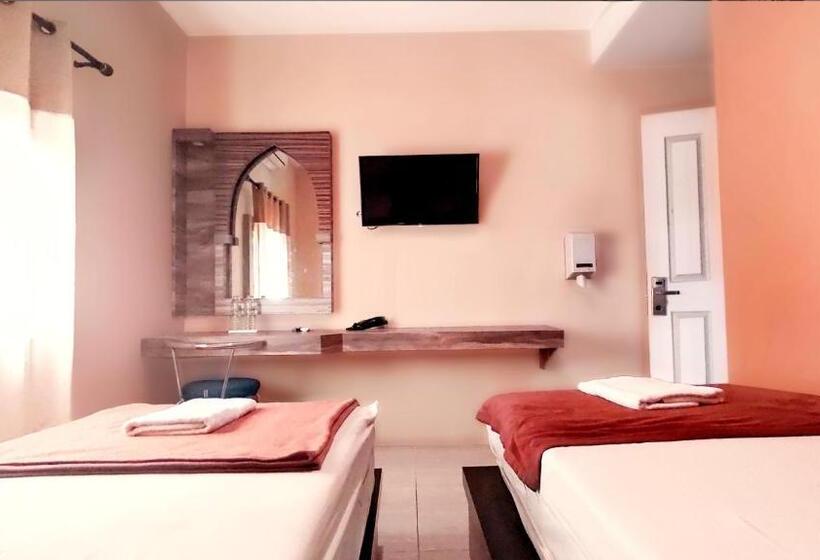 Otel Syariah Larismanis