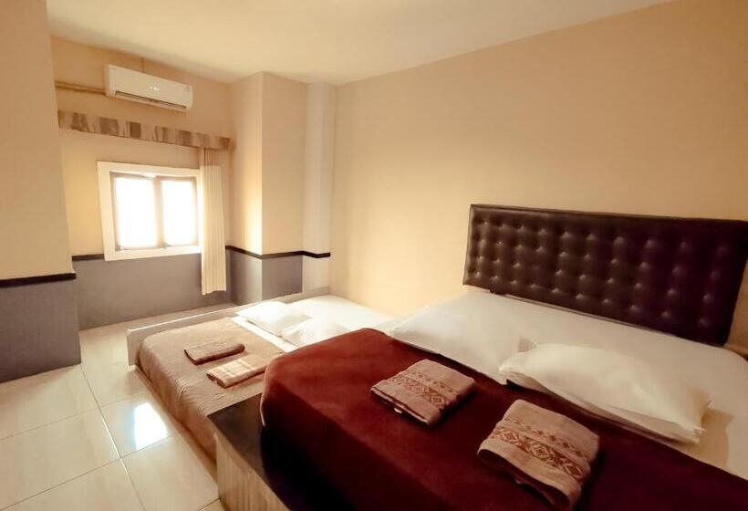 Otel Syariah Larismanis