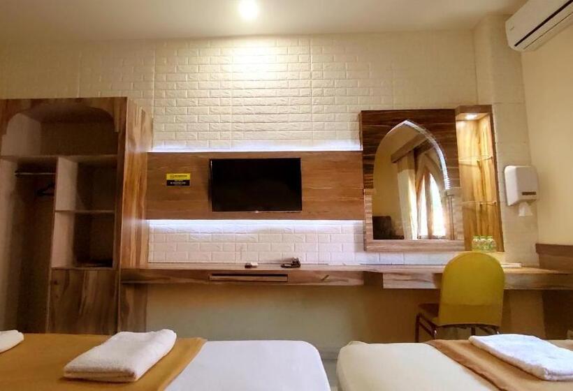 Otel Syariah Larismanis