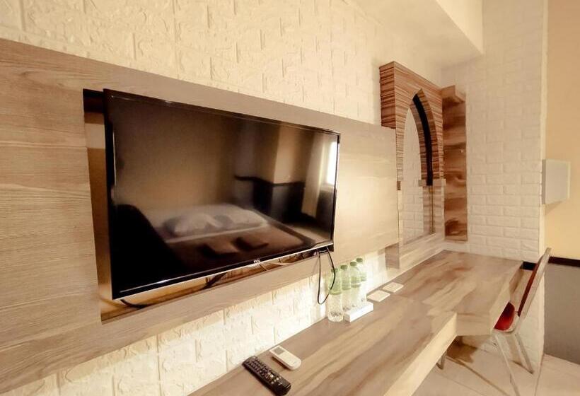 Otel Syariah Larismanis