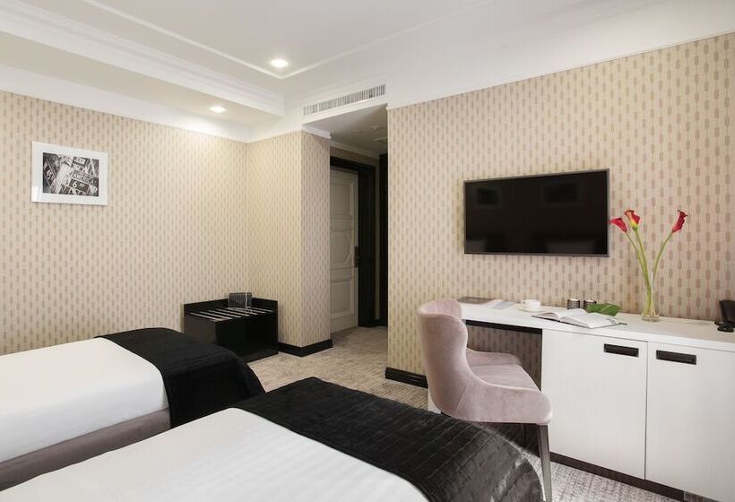 Szálloda Wall Street Maestro