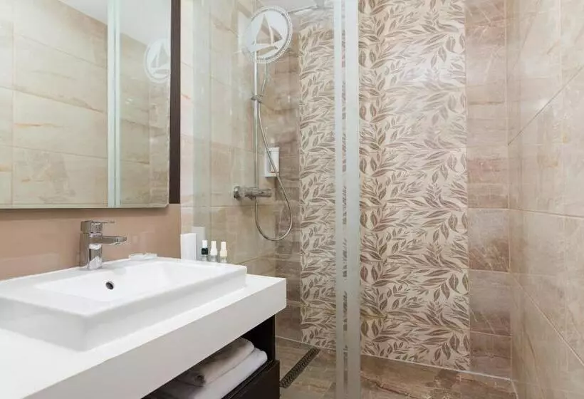 Portobello Wellness & Yacht Hotel Esztergom