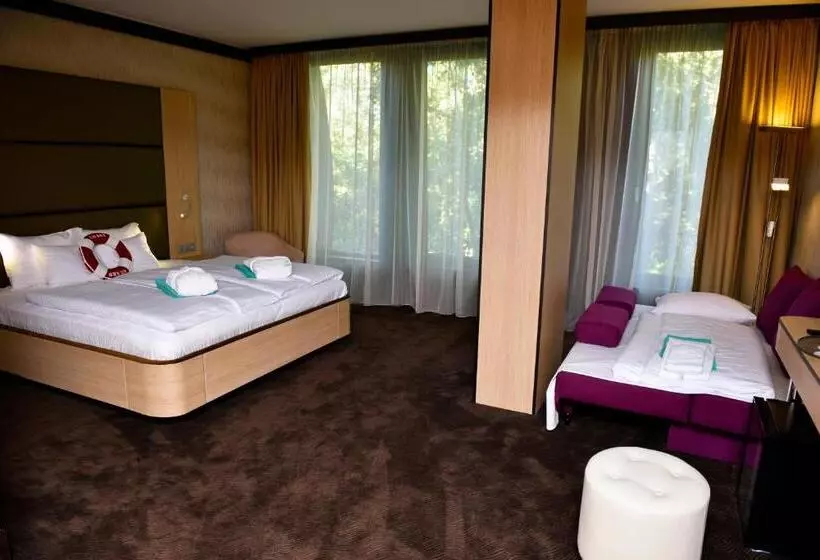 Portobello Wellness & Yacht Hotel Esztergom