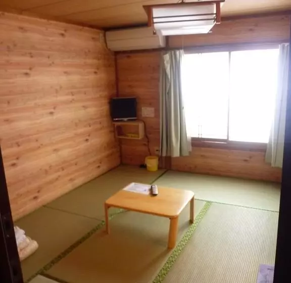 ユースホステル Minshuku Kaisei 1