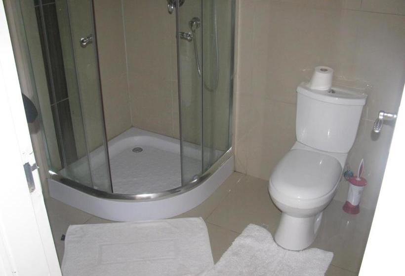 ベッドアンドブレックファースト Bruno Comfort Suites