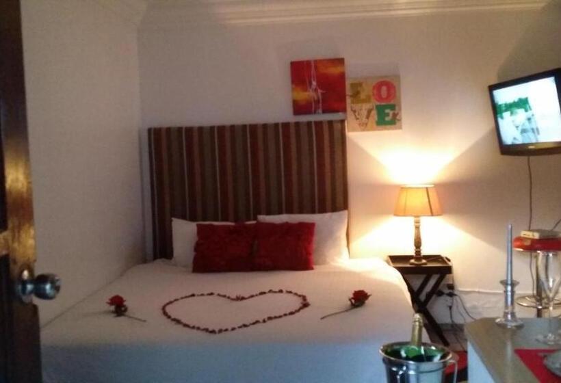 ベッドアンドブレックファースト Bruno Comfort Suites