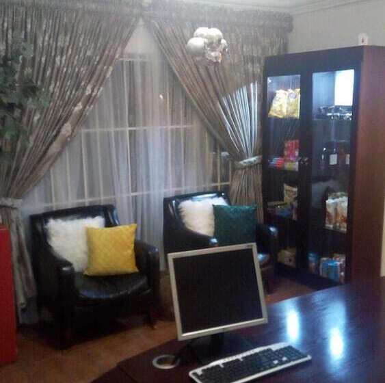 ベッドアンドブレックファースト Bruno Comfort Suites