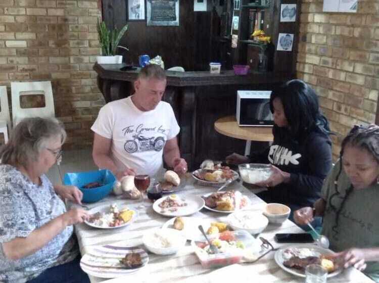 ベッドアンドブレックファースト Bruno Comfort Suites