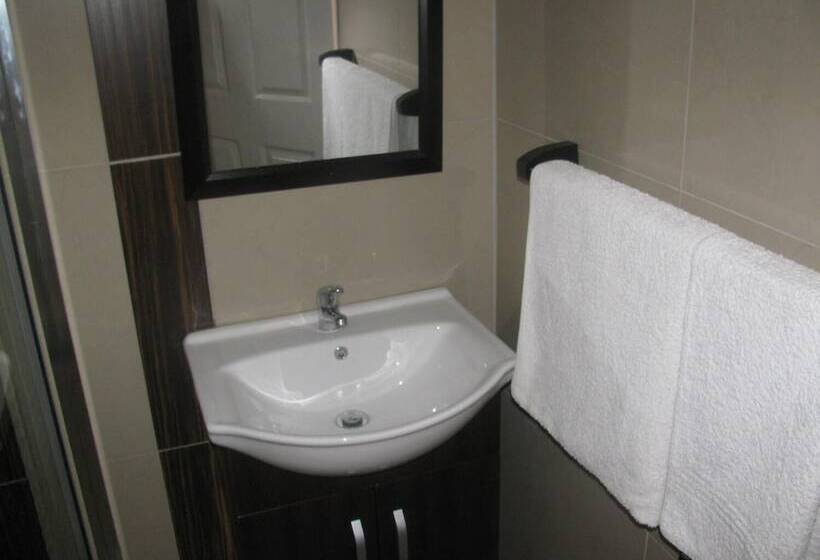 ベッドアンドブレックファースト Bruno Comfort Suites