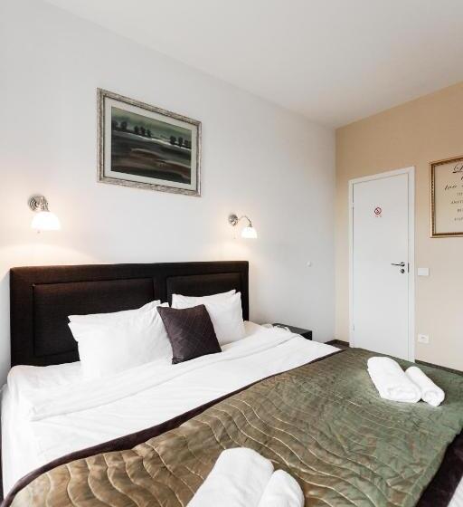 تختخواب و صبحانه Happy Inn