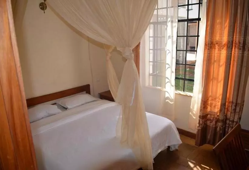هتل Afrika Lodges